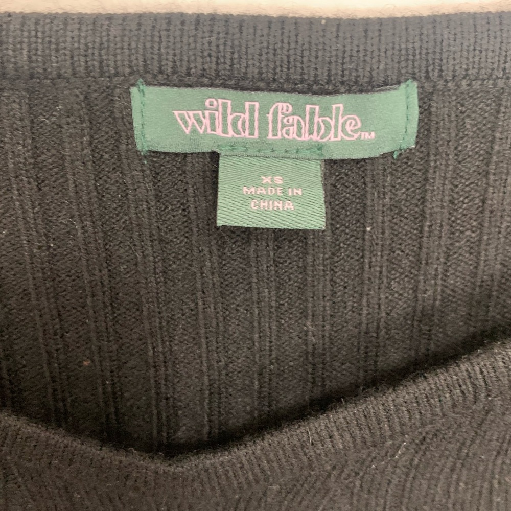 Cropped fitted black sweater. Women’s size XS. NWOT - Picture 5 of 5